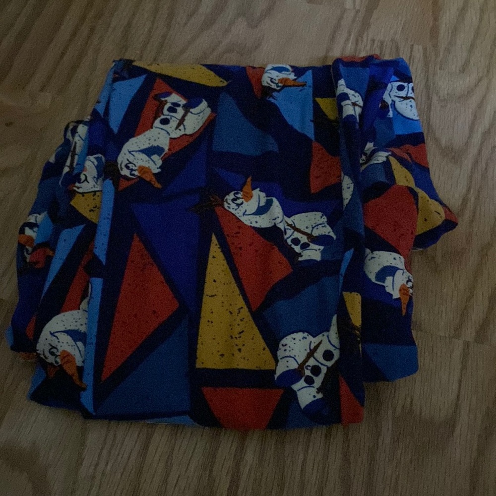 Lularoe Olaf leggings